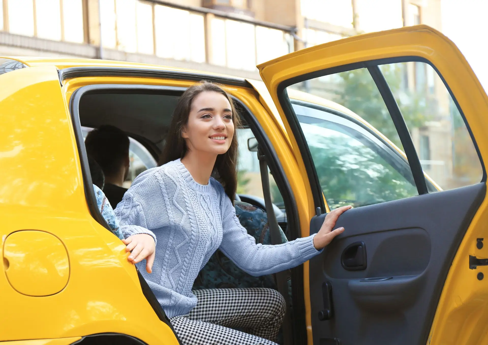 best taxi service in Dehradun